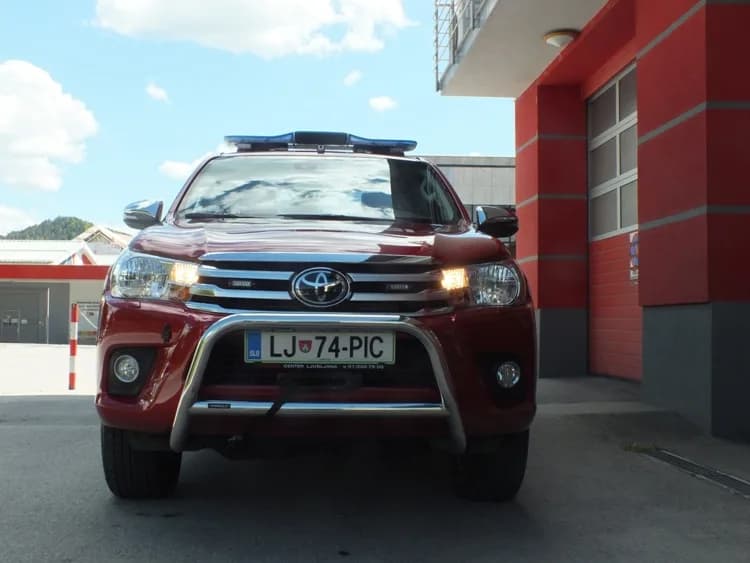 PV-1 – Toyota Hi-Lux, fotografija 1